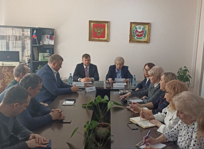 В Общественной палате Хакасии состоялась встреча с представителем Центральной избирательной комиссии России