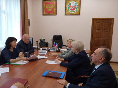 Общественная палата продолжила обсуждение Стратегии экономического развития Хакасии